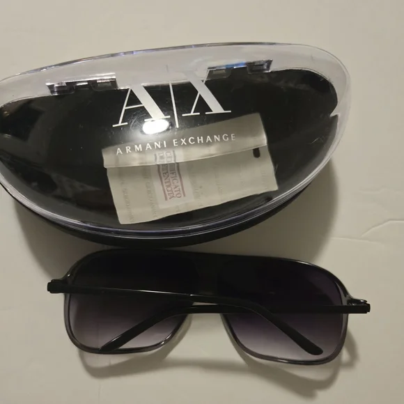 New Armani Exchange Gray Mens Sunglasses - Picture 2 of 2